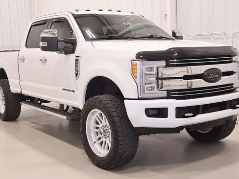 Used 2018 Ford F350 Lariat w/ Lariat Ultimate Package image 3