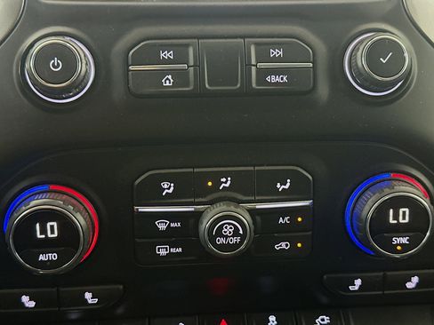 Used 2019 Chevrolet Silverado 1500 LT Trail Boss image 23