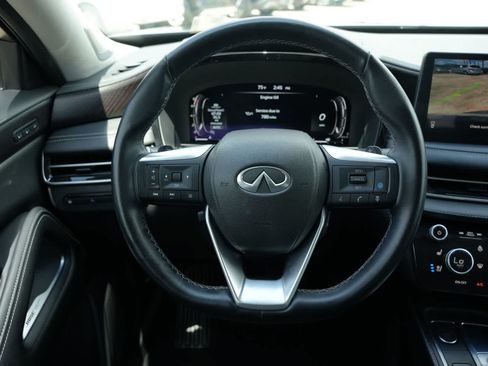 Used 2023 INFINITI QX60 Sensory w/ Vision Package AWD/4WD image 9