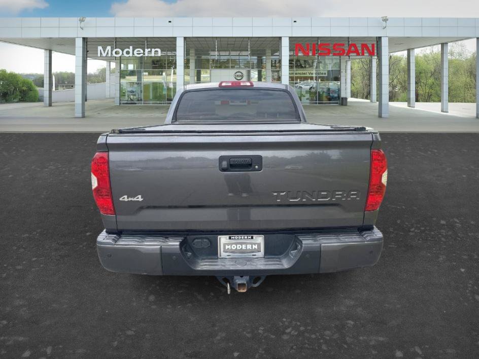 Used 2020 Toyota Tundra SR5 w/ SR5 Convenience Package AWD/4WD image 4