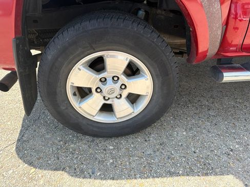 Used 2012 Toyota Tacoma PreRunner w/ TRD Sport Pkg RWD image 21