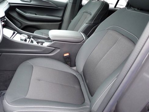 New 2025 Jeep Grand Cherokee Laredo X w/ Luxury Tech Group I image 12