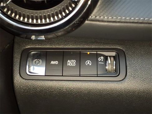 Used 2026 Chevrolet Equinox LT w/ Convenience Package II image 11