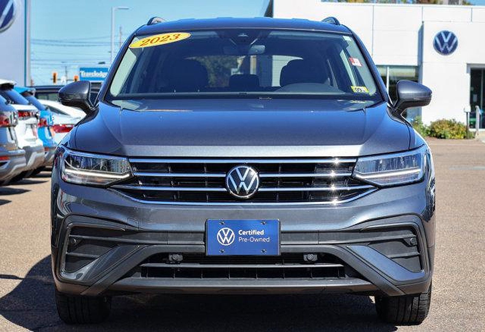 Used 2023 Volkswagen Tiguan S w/ Driver Assistance Package AWD/4WD image 9