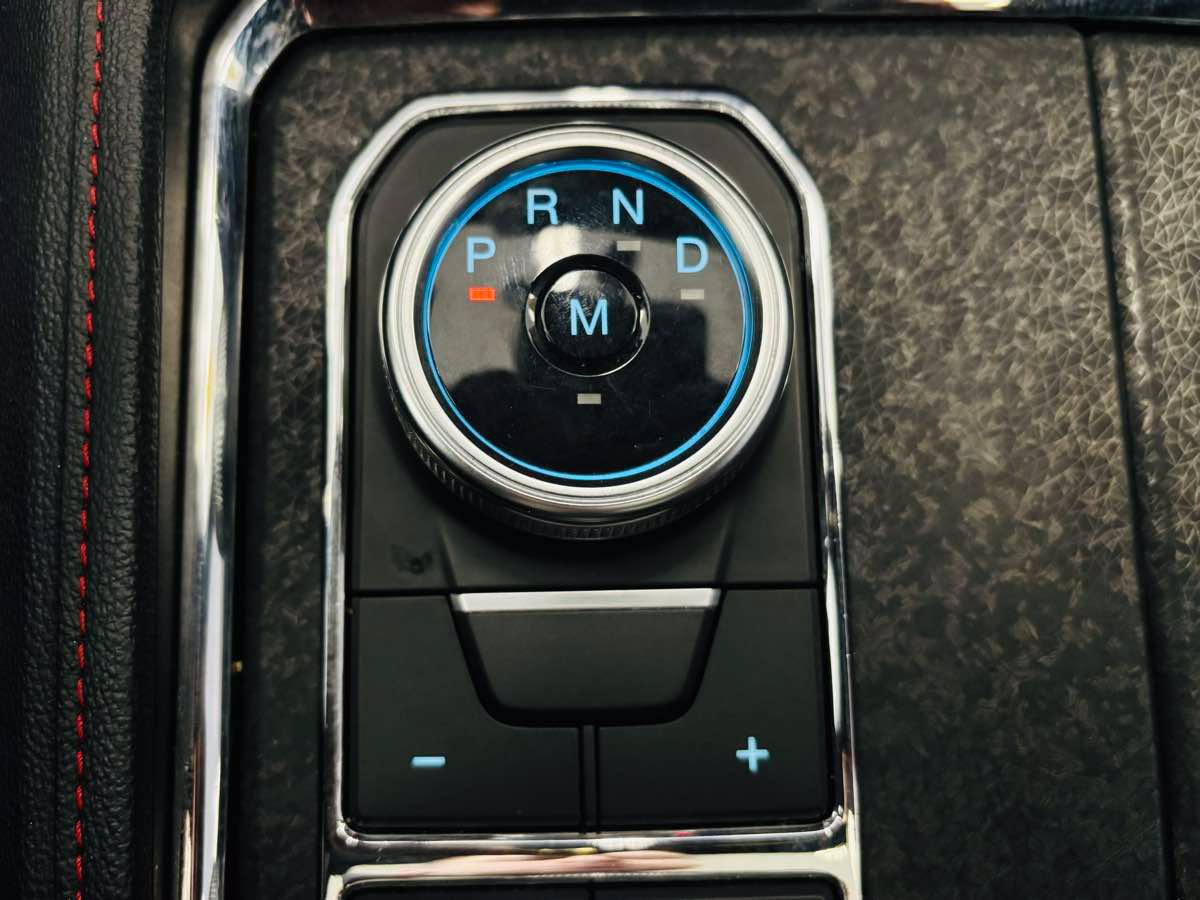 Used 2024 Ford Expedition Limited AWD/4WD image 57
