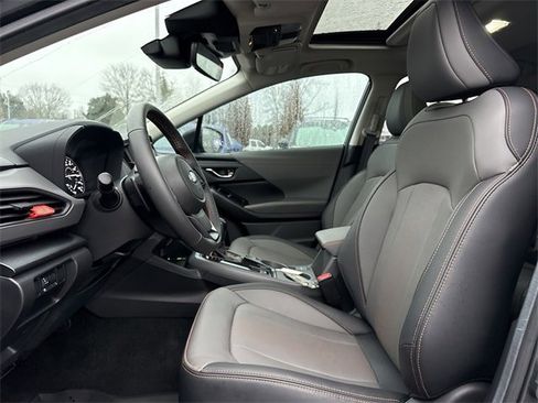 Used 2025 Subaru Crosstrek 2.5i Limited w/ Popular Package #3A image 11