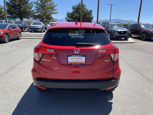 Used 2017 Honda HR-V EX image 49