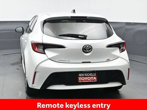 Certified 2026 Toyota Corolla SE FWD image 5