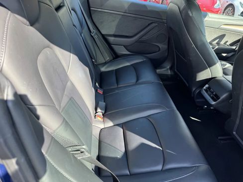 Used 2023 Tesla Model 3 Standard Range image 8