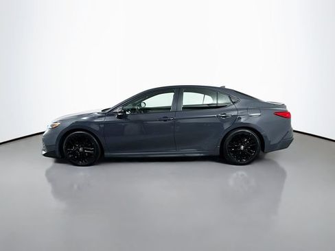 Used 2025 Toyota Camry SE w/ Multimedia Upgrade Package FWD image 5