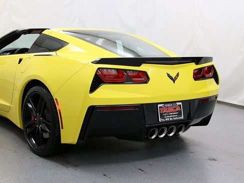 Used 2019 Chevrolet Corvette Stingray Coupe image 7