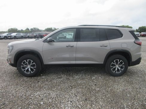 New 2026 GMC Acadia AT4 w/ Super Cruise Package image 9