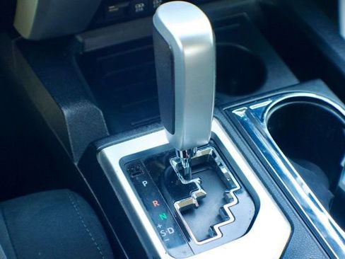 Used 2020 Toyota Tundra SR5 w/ SR5 Upgrade Package image 34