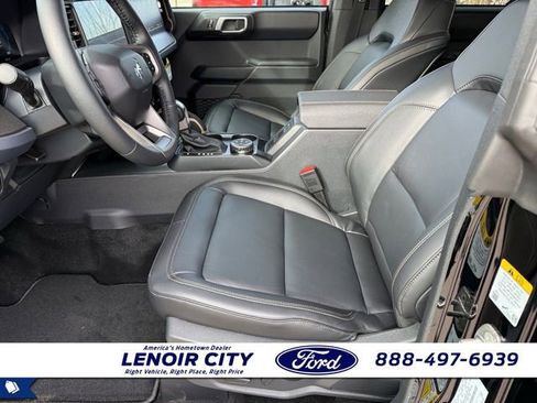 New 2025 Ford Bronco Badlands w/ Sasquatch Package image 10