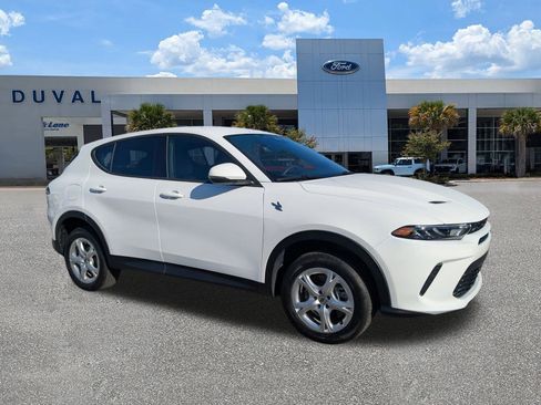 Used 2024 Dodge Hornet GT w/ Cold Weather Group image 2