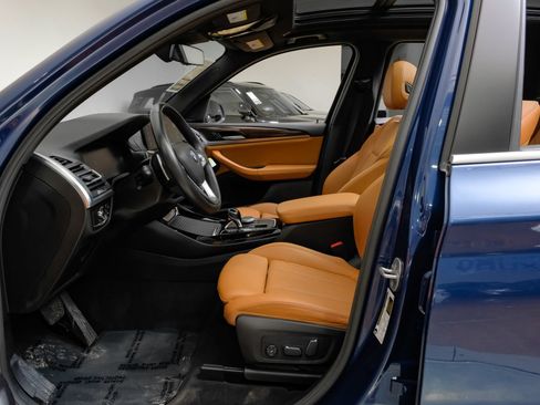 Used 2024 BMW X3 sDrive30i w/ Premium Package RWD image 4