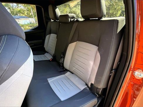 Used 2025 Toyota Tacoma TRD Off-Road image 19