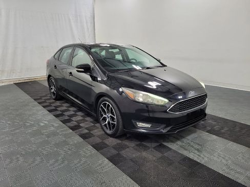 Used 2017 Ford Focus SEL FWD image 13