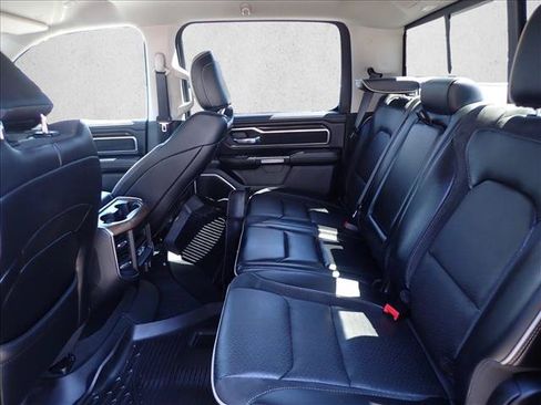 Used 2022 RAM 1500 Laramie AWD/4WD image 8