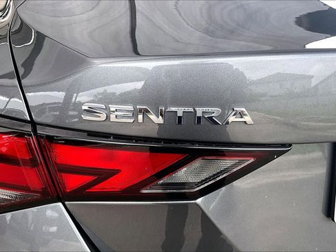 Certified 2025 Nissan Sentra SV FWD image 10