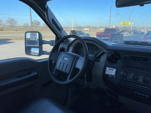 Used 2009 Ford F350 XL image 8