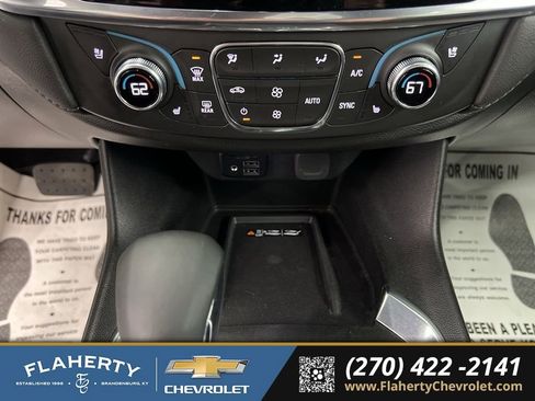 Used 2023 Chevrolet Traverse High Country image 32