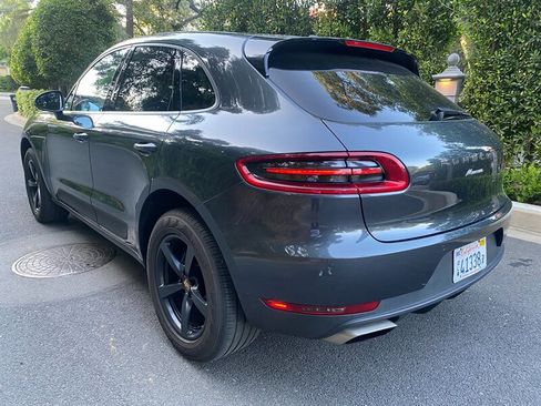 Used 2017 Porsche Macan AWD/4WD image 11