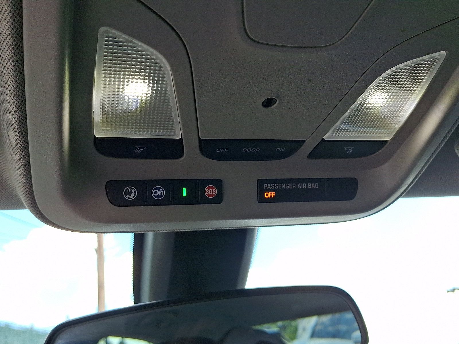 Used 2016 Chevrolet Impala LT FWD image 24