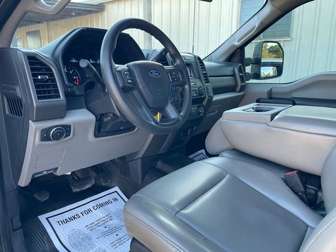 Used 2021 Ford F350 XL image 11