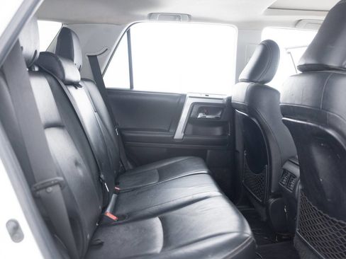 Used 2019 Toyota 4Runner 4WD image 29