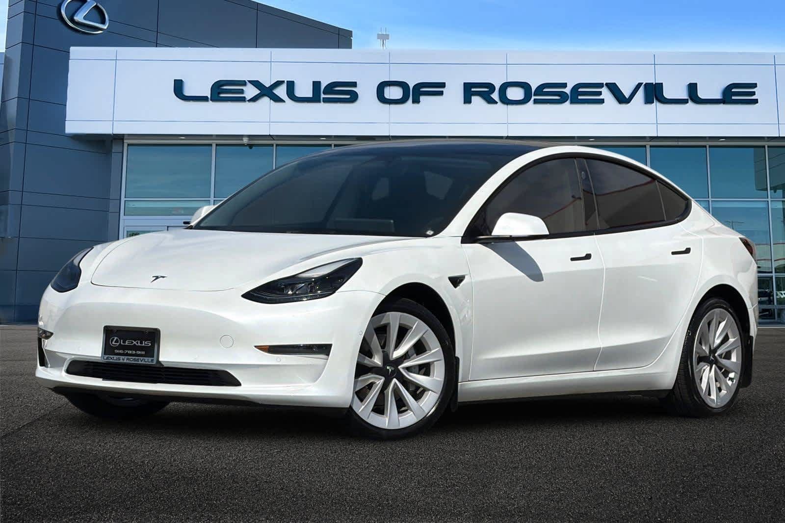 Used 2022 Tesla Model 3 RWD image 1