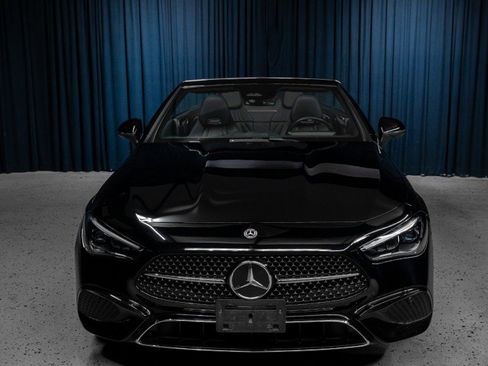 Used 2025 Mercedes-Benz CLE 300 4MATIC Cabriolet image 3