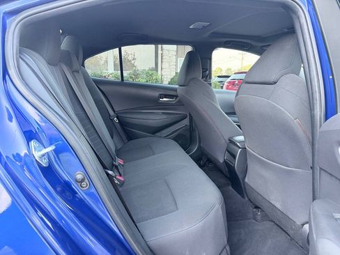 Used 2021 Toyota Corolla SE w/ SE Premium Package FWD image 27