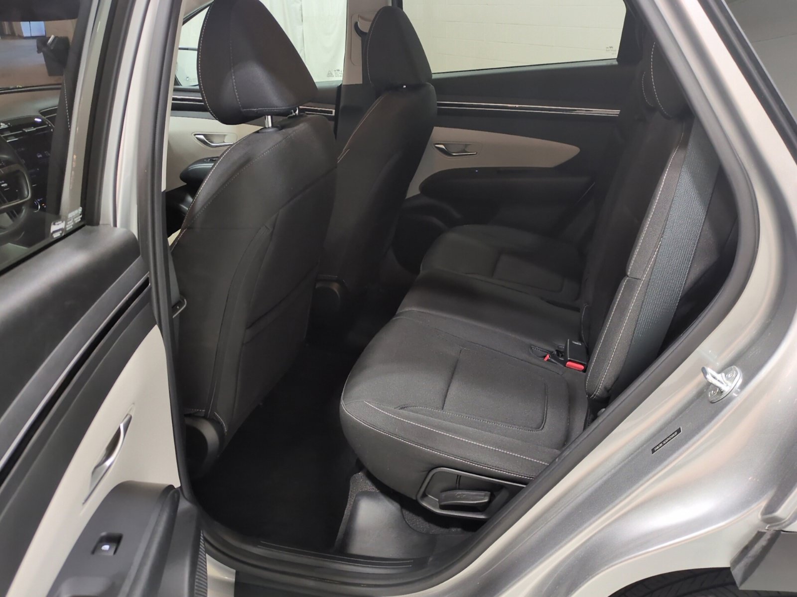 Certified 2023 Hyundai Tucson SEL AWD/4WD image 14