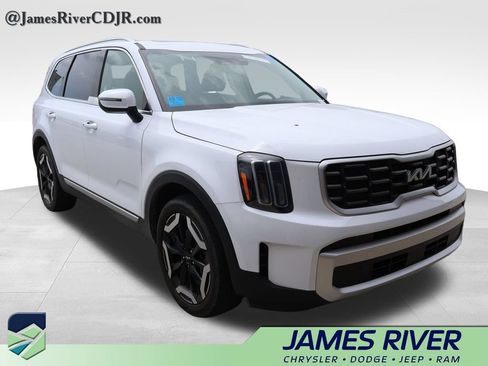 Used 2025 Kia Telluride S AWD/4WD image 12