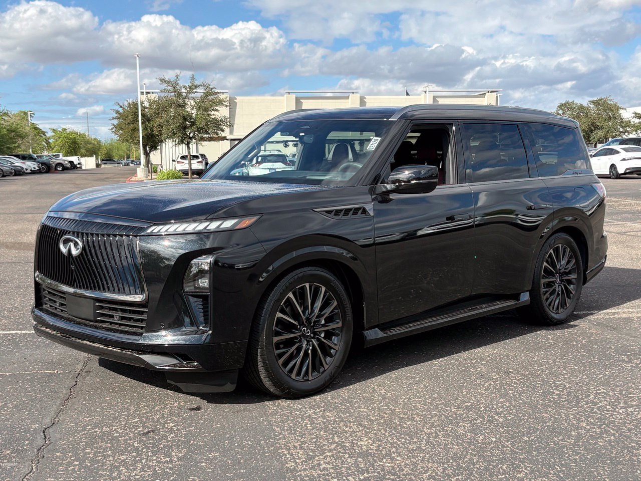 New 2027 INFINITI QX80 Autograph AWD/4WD image 2