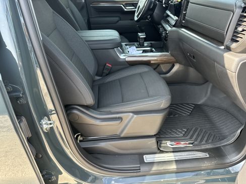 Certified 2023 Chevrolet Colorado Trail Boss w/ Advanced Trailering Package AWD/4WD image 15