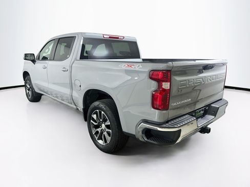 Used 2024 Chevrolet Silverado 1500 LT AWD/4WD image 5