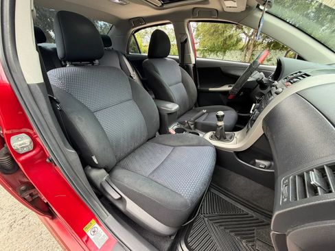 Used 2009 Toyota Corolla XRS FWD image 4