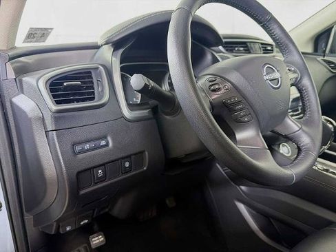 Certified 2024 Nissan Murano SV w/ SV Midnight Edition Package AWD/4WD image 8