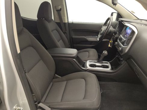 Used 2019 Chevrolet Colorado LT w/ LT Convenience Package image 21