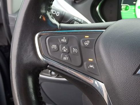 Used 2020 Chevrolet Bolt Premier w/ Infotainment Package image 24