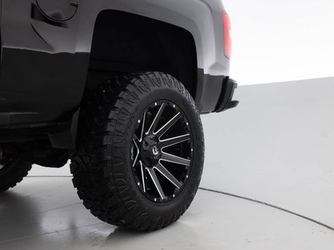 Used 2017 Chevrolet Silverado 1500 LTZ Z71 w/ LTZ Plus Package image 20