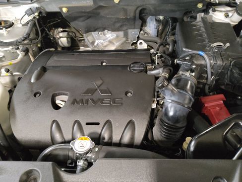Used 2021 Mitsubishi Outlander Sport SE FWD image 30