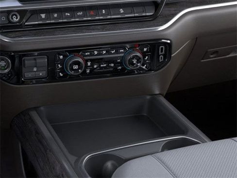 New 2025 Chevrolet Silverado 2500 LTZ w/ Z71 Chrome Sport Edition image 23