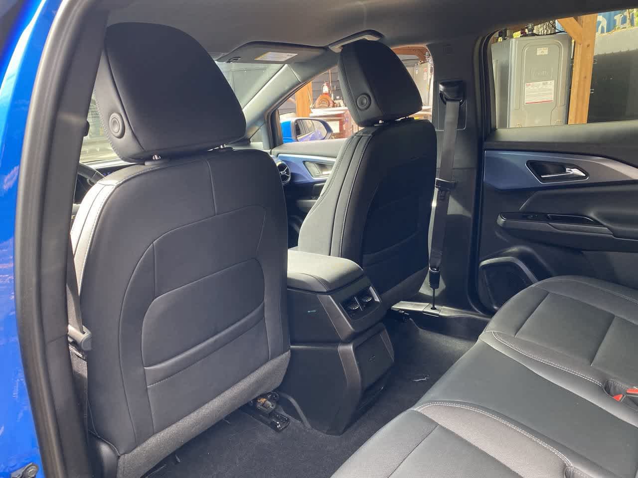 Used 2024 Chevrolet Equinox EV LT AWD/4WD image 15