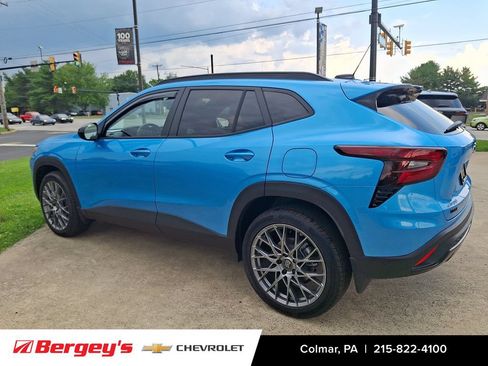 Used 2026 Chevrolet Trax RS w/ Driver Confidence Package FWD image 8