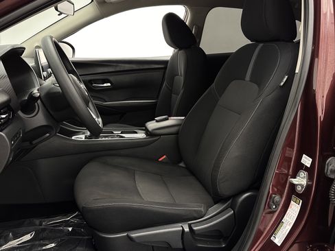 Used 2024 Nissan Sentra SV image 14