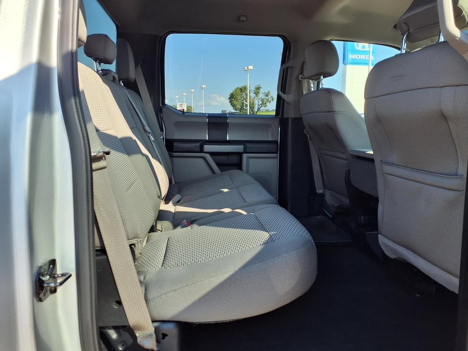 Used 2016 Ford F150 XLT RWD image 15