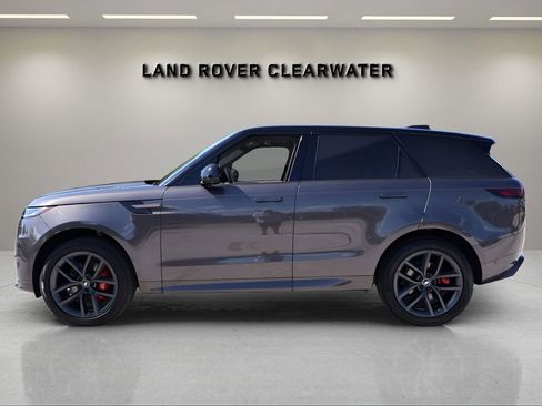 Used 2024 Land Rover Range Rover Sport Dynamic SE AWD/4WD image 2